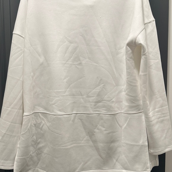 Banana Republic White Turtleneck Sweater - Picture 5 of 5